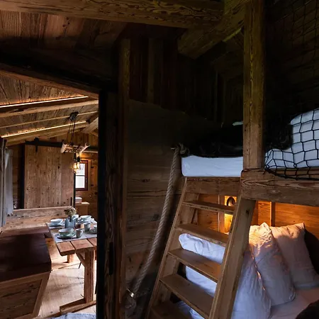 Holiday home Tiny 3 *